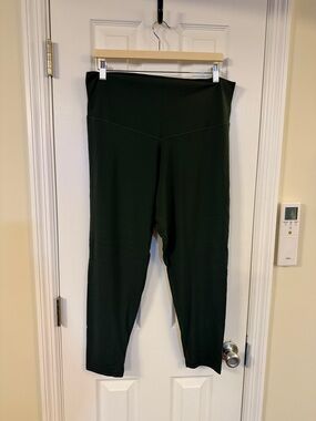 aerie green High-Rise Leggings NWOT